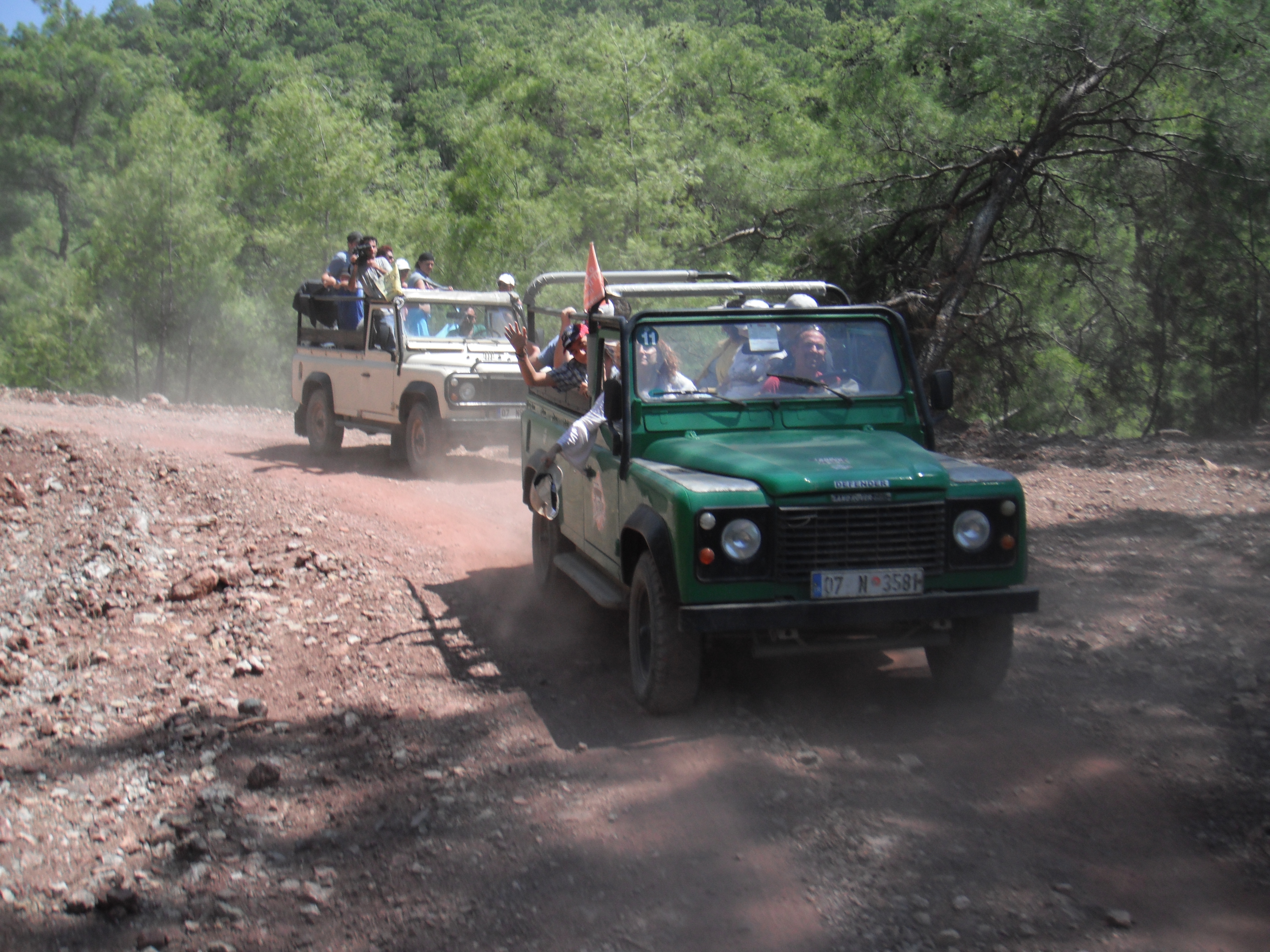 Antalya K�pr�l� Kanyon Jeep Safari